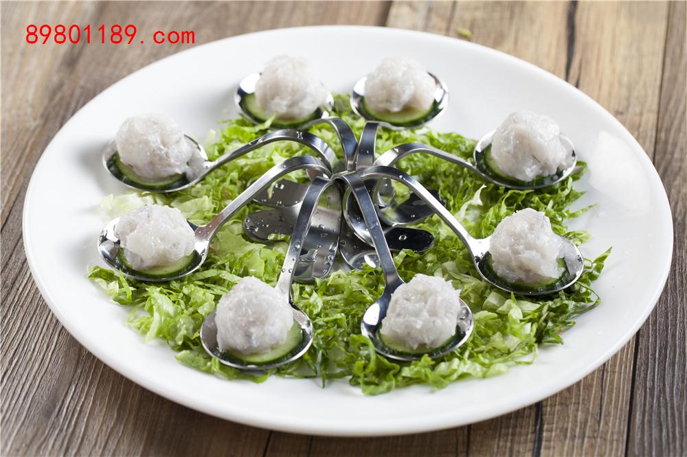 脆肉鲩鱼丸